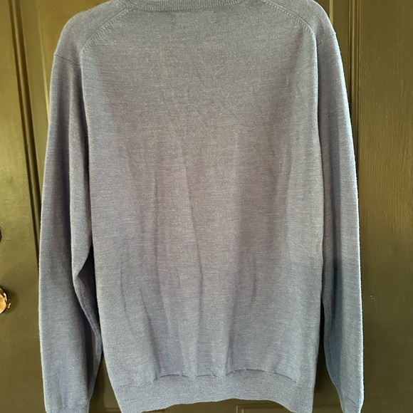 I.Crew merino wool v neck sweater size large - Picture 2 of 9